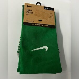 Nike Strike Dri-Fit Knee High Unisex Youth Green Soccer Socks